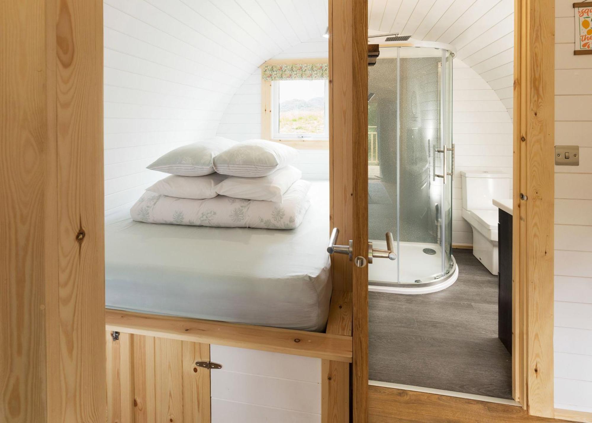 Spectacular Mountain View Ecopod Villa Newtonmore Dış mekan fotoğraf